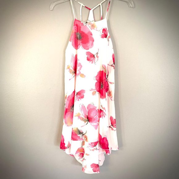 Peach Royal Dresses & Skirts - Peach Royal flowy, floral strappy dress.